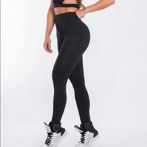Leggings for fitness and casual wearing